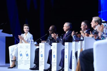 Mezhdunarodnyj-transportno-logisticheskij-forum_1-1024x683